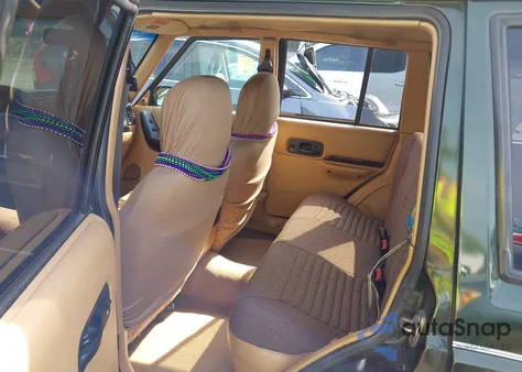 1998 Jeep Cherokee Limited z USA, uszkodzony, nr VIN 1J4FJ78SXWL180952